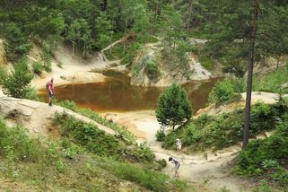 Barevná jezírka poblíž hranic jsou jedním z novodobých divů Polska - Novinky